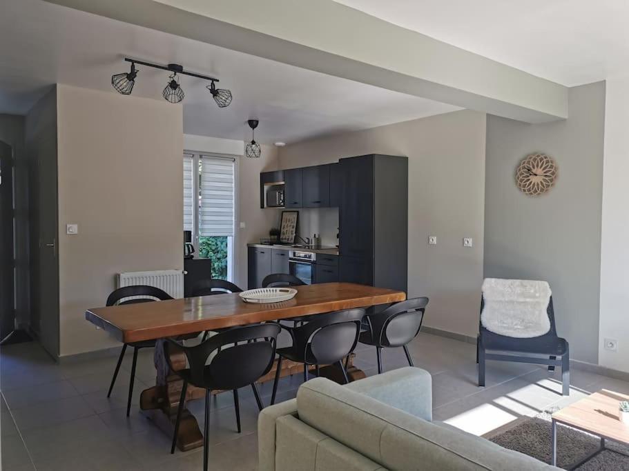 Maison Cosy Entre Paris Rouen Et Deauville Pont-de-lʼArche Dış mekan fotoğraf