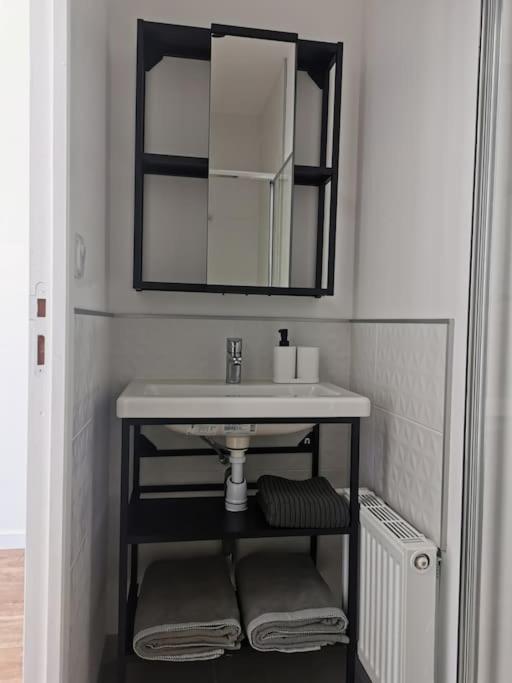 Maison Cosy Entre Paris Rouen Et Deauville Pont-de-lʼArche Dış mekan fotoğraf