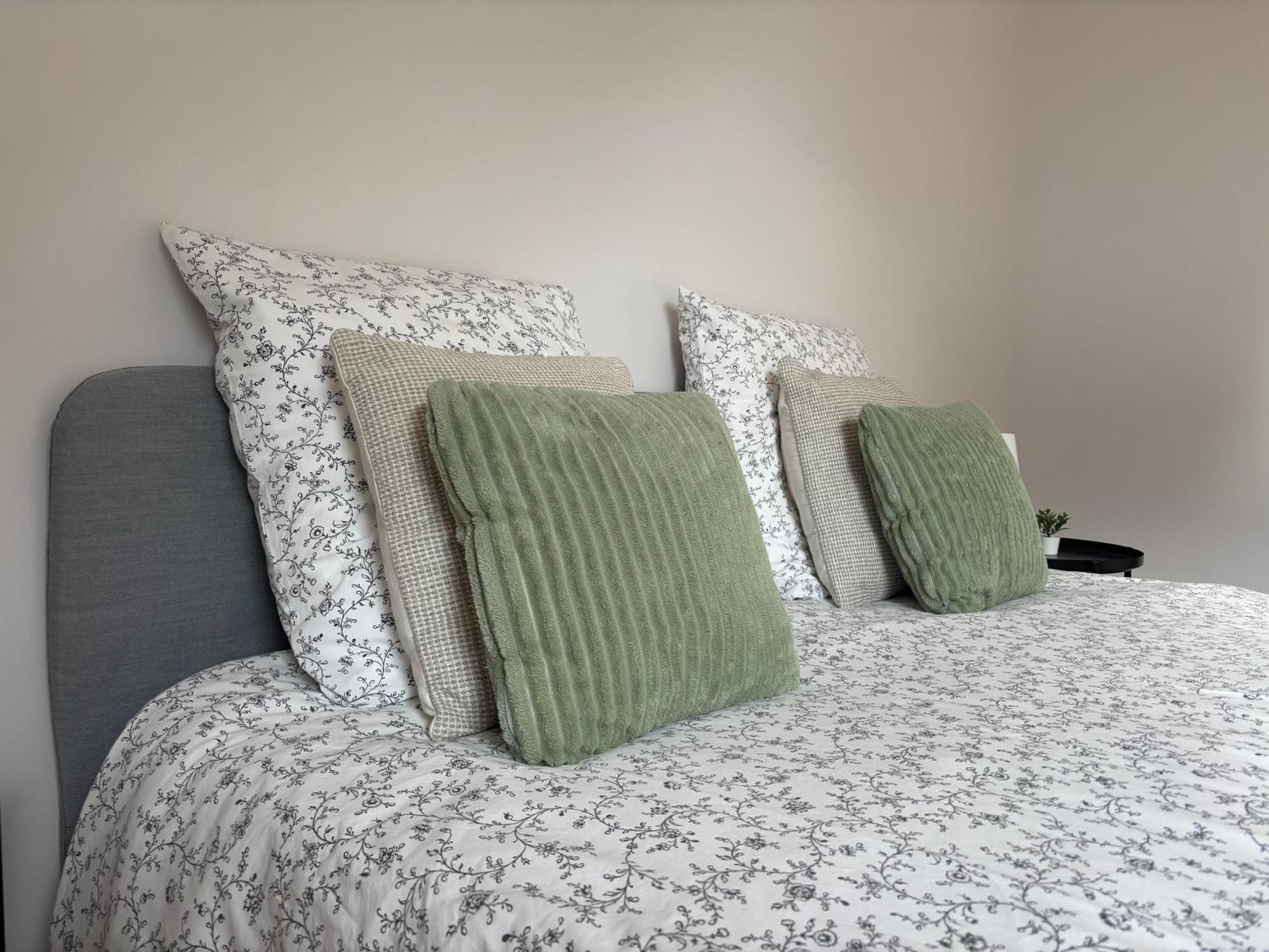 Maison Cosy Entre Paris Rouen Et Deauville Pont-de-lʼArche Dış mekan fotoğraf